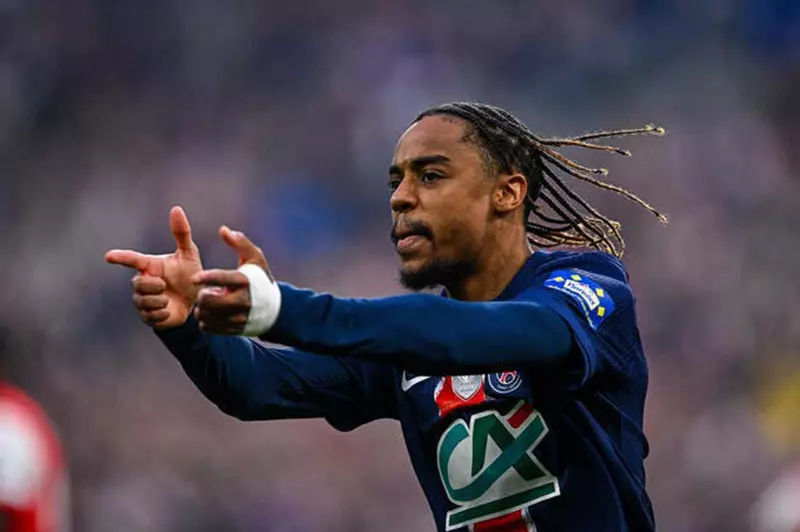 برادلي باركولا لاعب باريس سان جيرمان